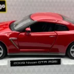 Bburago 1/32 Nissan 2009 GT-R (R35)